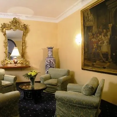 Impero Отель 3*